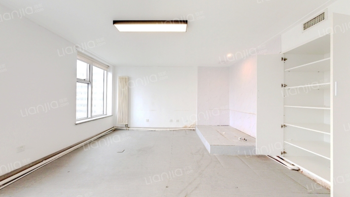 国润商务大厦二手房实景图