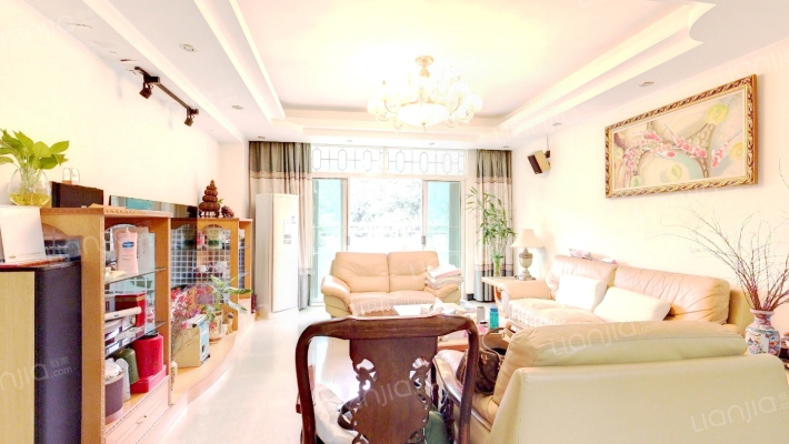 翠景花园二期翠宝路二手房实景图