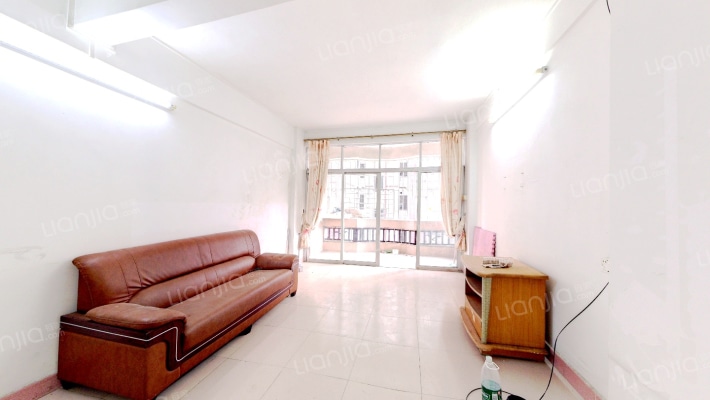 滨江花园二手房实景图