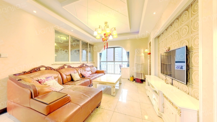 贵通御苑映月湾二手房实景图