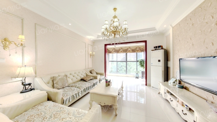 新里柏仕公馆二手房实景图