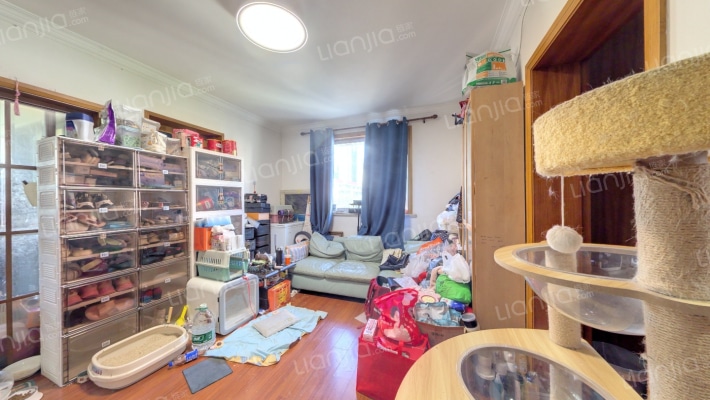 罗秀新村二手房实景图