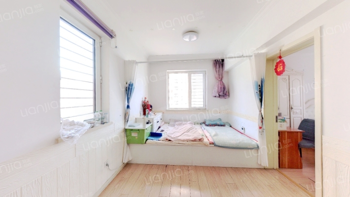 蔚蓝国际二手房实景图