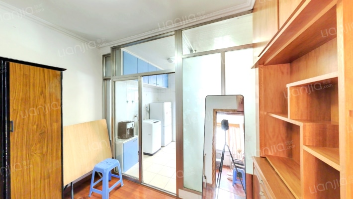 兴建小区二手房实景图