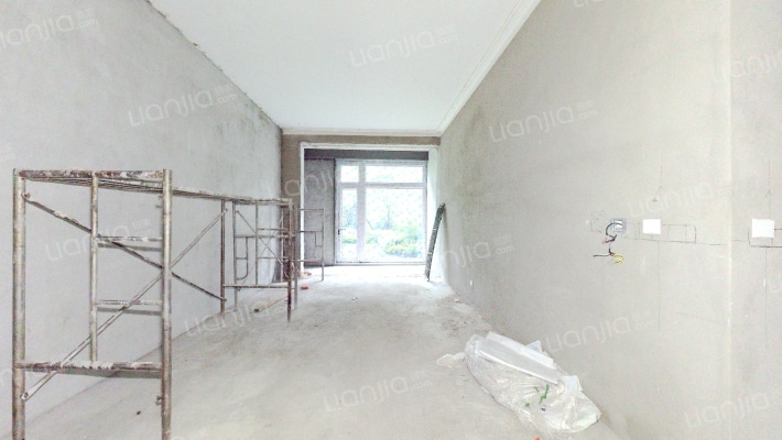 绿城凤麓和鸣府二手房实景图