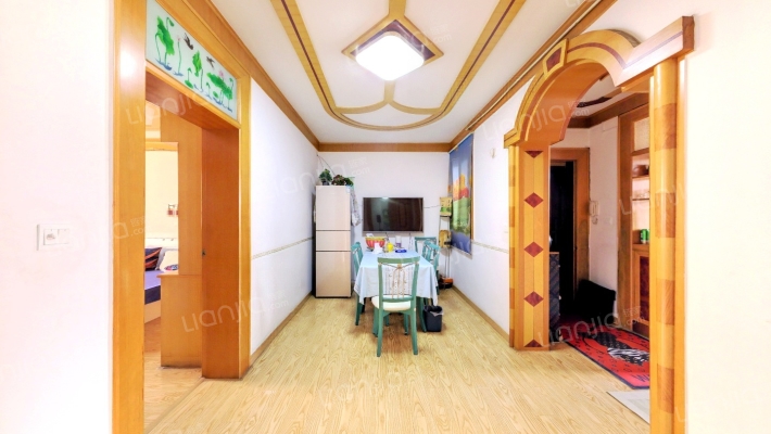 天一街新村小区二手房实景图