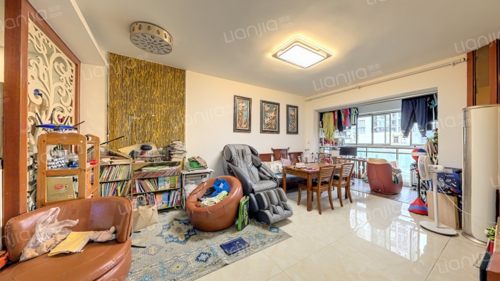 利雅湾二手房实景图