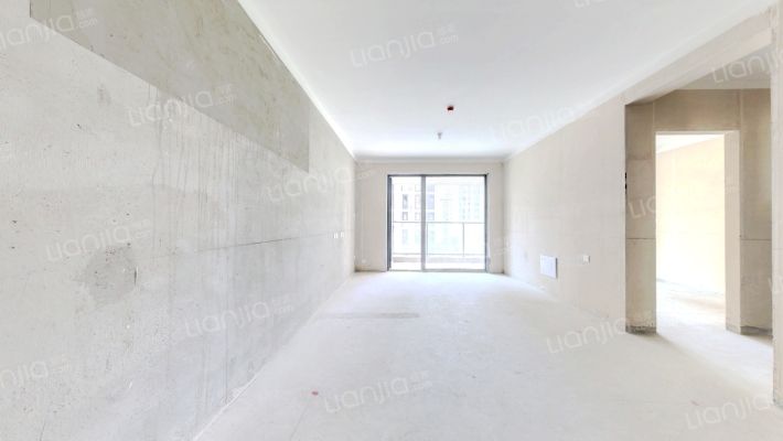 云玺天颂二手房实景图