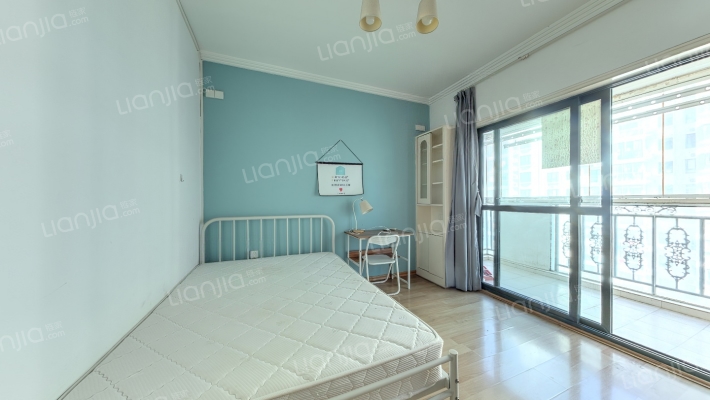 新澳蓝草坪二手房实景图