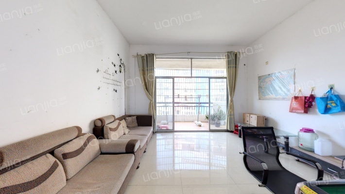 西湾恒信花园二手房实景图