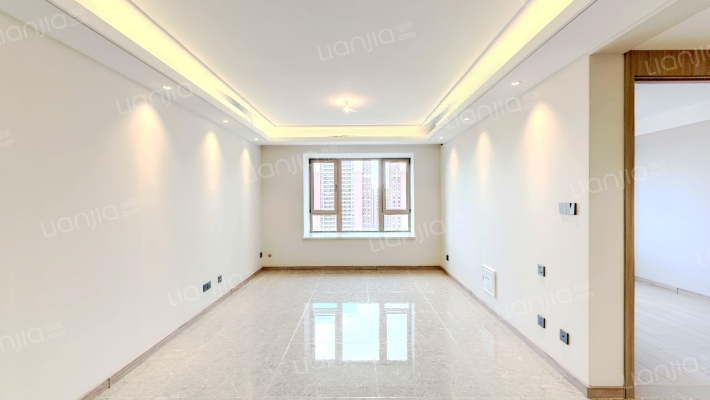 金地峯尚二手房实景图