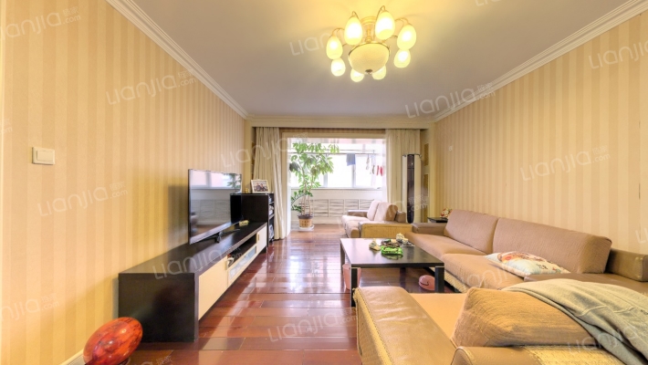 河松小区三期二手房实景图