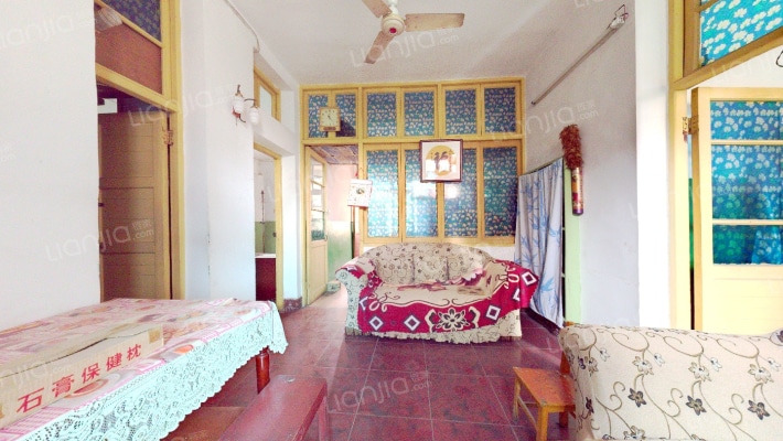 五层街45号院二手房实景图