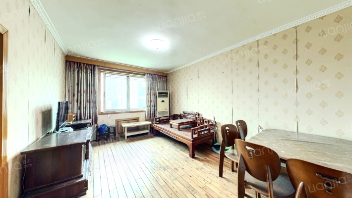 儿科家属院内二手房实景图