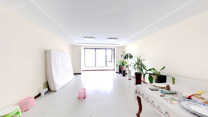 都市海景二手房实景图