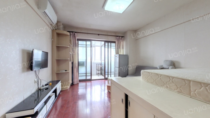 金典水岸二手房实景图