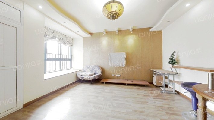 国信新城三期二手房实景图