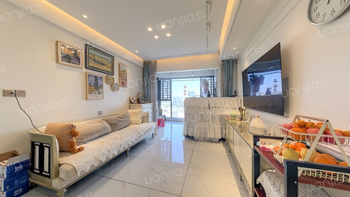 里城玺樾山二手房实景图