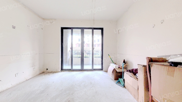 城际英伦二手房实景图