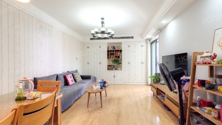 中国铁建国际城二手房实景图