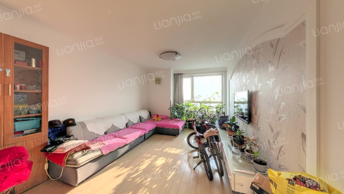 沈铁滑翔佳园二手房实景图