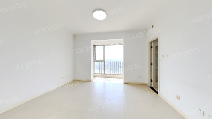 东湖湾二期二手房实景图