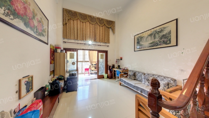 隆晖花园二手房实景图