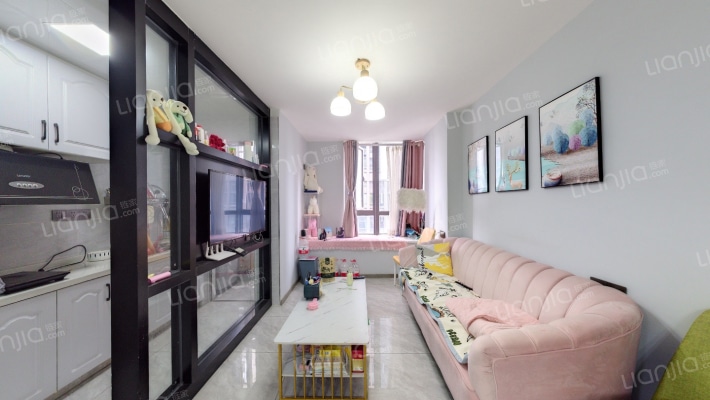 绿地保税中心二期二手房实景图