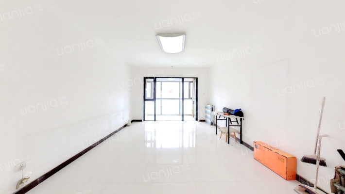 社会山花园二区二手房实景图