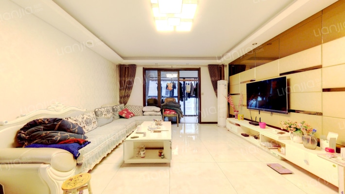 万龙中央公园二手房实景图