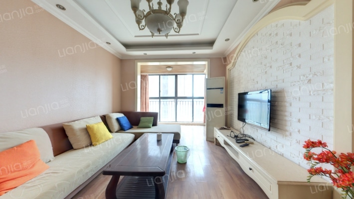 锦丽华庭二手房实景图