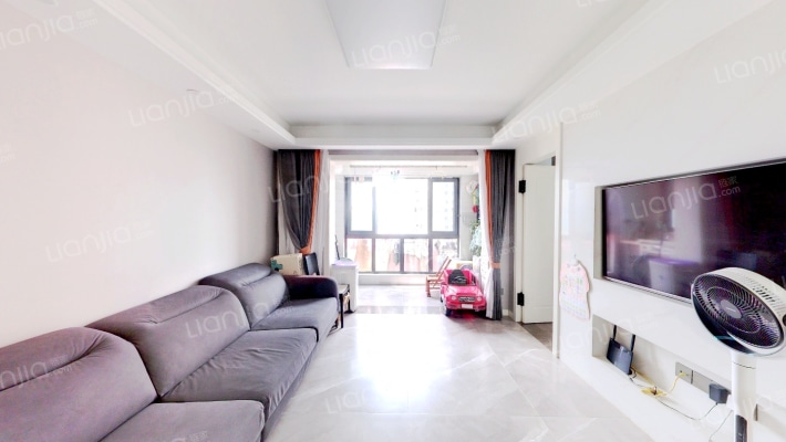 东和雅苑二手房实景图