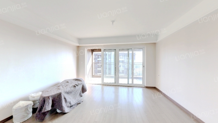 万科江右东方二手房实景图