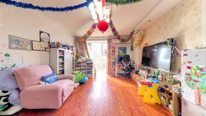 风荷曲苑二手房实景图