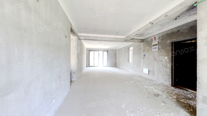 隆和府二手房实景图