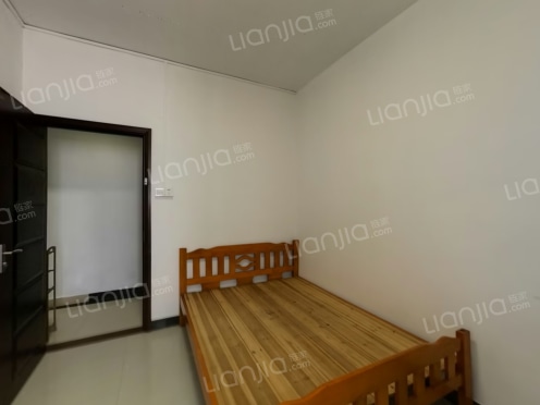 合租·东方顺景 5居室 南/北卧