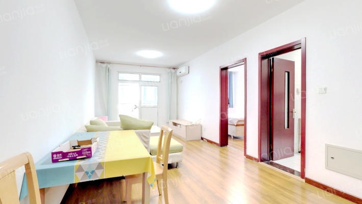 中房元泰嘉园二手房实景图