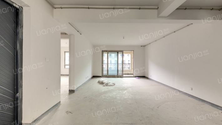 复地御钟山三期二手房实景图