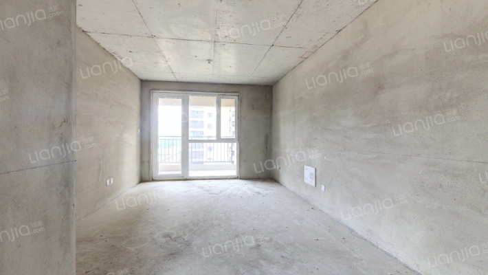 荣盛城（四期）二手房实景图