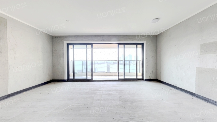 鲁能领秀城二期二手房实景图