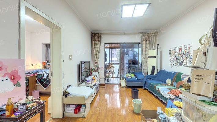 西锦国际二期二手房实景图