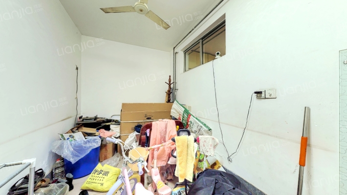 伏牛路225号院二手房实景图