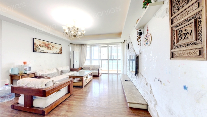 晶典公寓二手房实景图