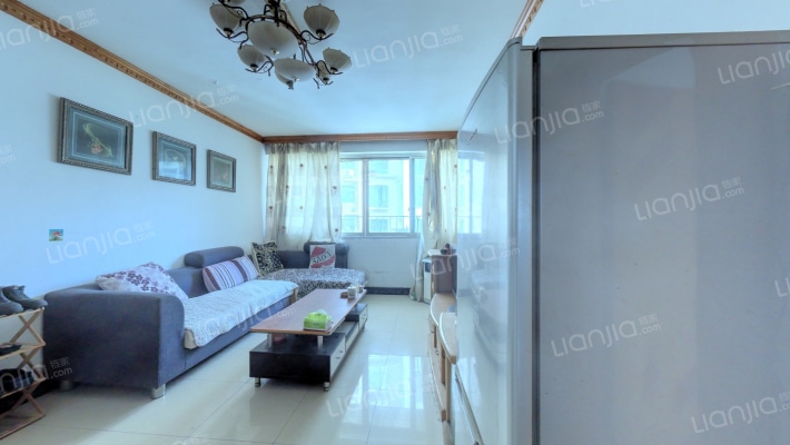 成黔小区二手房实景图