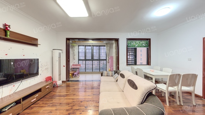 新盛珑璟台二手房实景图