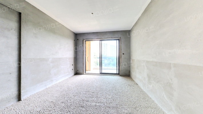 名巨伴山二手房实景图