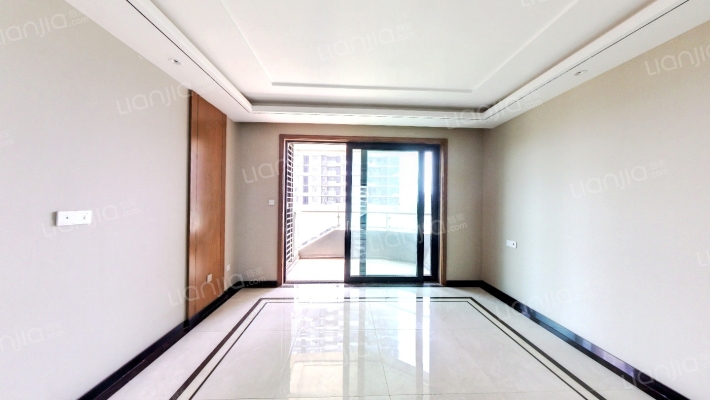 瀚海尔湾二手房实景图