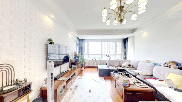 君贵东方瑞景二手房实景图