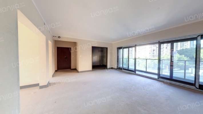 融创玖御南滨二手房实景图