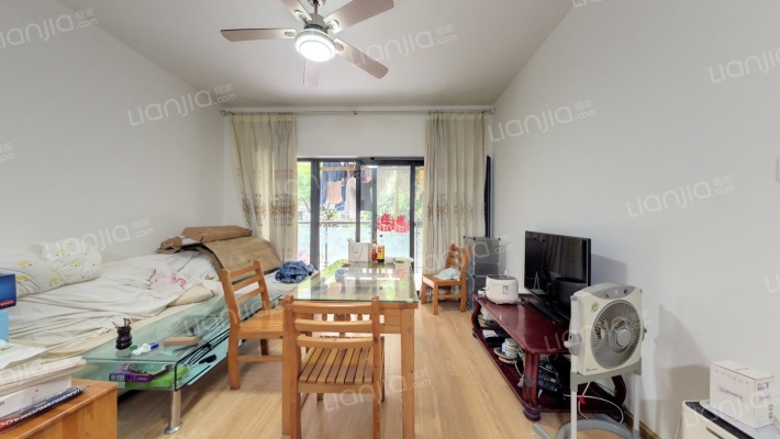 芙蓉华庭二手房实景图